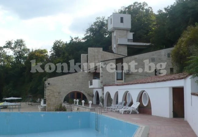 20% по-евтино море за властта през септември