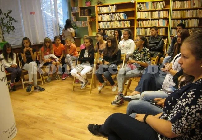 Млади влогъри показаха своите умения СНИМКИ
