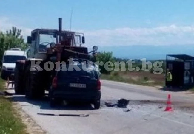 ОБНОВЕНА Двама ранени в зрелищна катастрофа по пътя за Оряхово