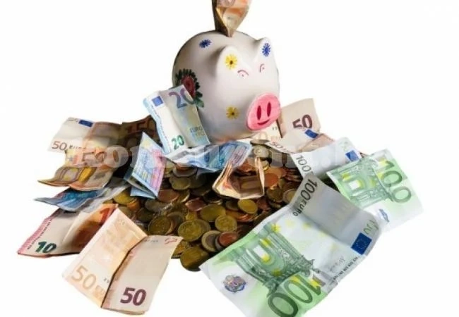 Българските домакинства с депозити за 50 млрд. лв. до година