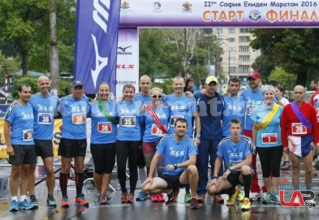 Наши треньори се пускат в щафетен маратон