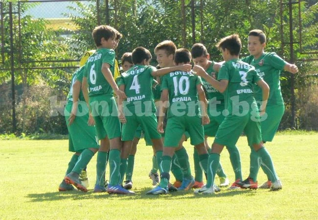 Победа за U15 и равенство за U11 на Ботев в Плевен