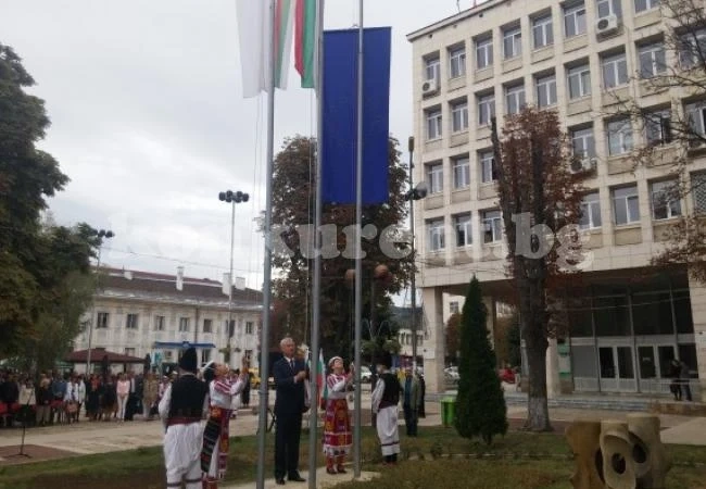 Мездра отбеляза тържествено 6 септември