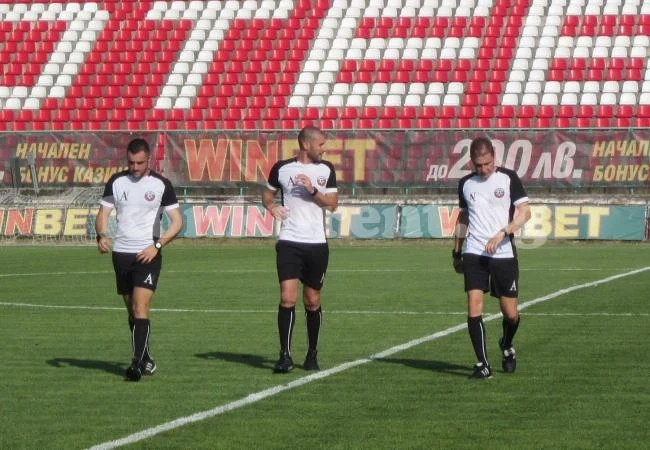 Определиха съдиите за Втора лига, U19 и U17