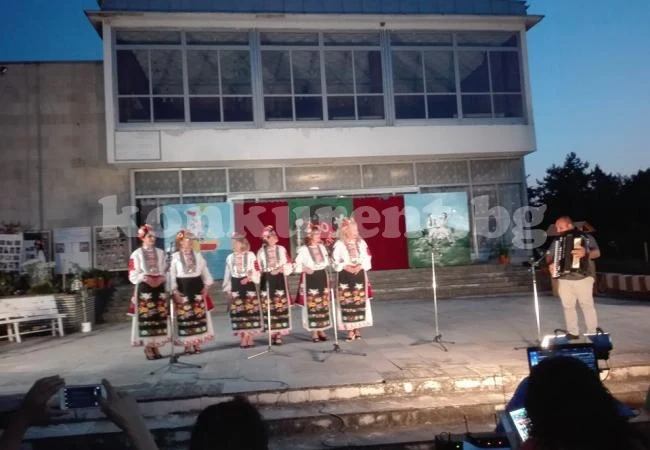 Читалището в Софрониево чества юбилей