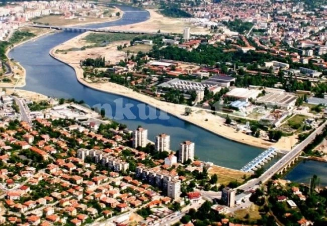 Синдромът \