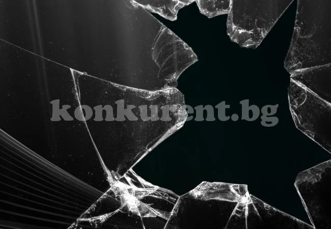Дни преди старта на учебната година: Школо осъмна със счупени прозорци