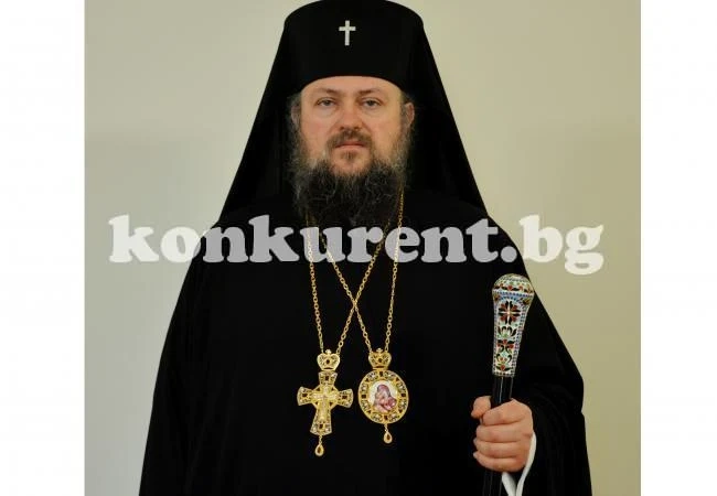 Врачанският митрополит благослови всички ученици и учители