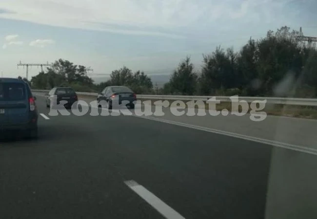 Мъж размаха пистолет след забележка за лудо шофиране