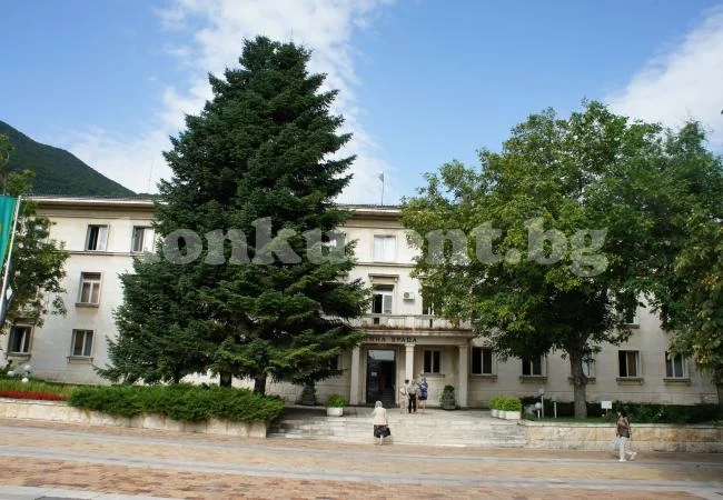 Продават апетитни терени във Враца