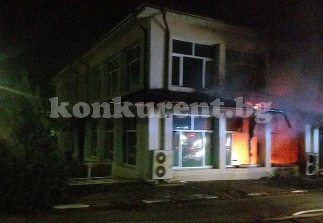 С палеж на дискотека плашат свидетел срещу Чоков
