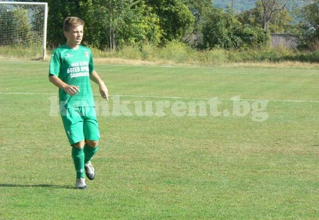 Повикаха капитана на Ботев в национала за U15, отлагат срещите с Литекс