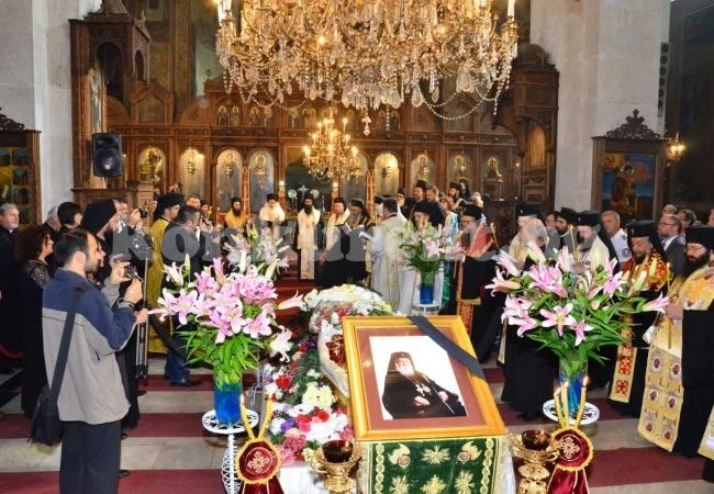 Видин се сбогува с митрополит Дометиан