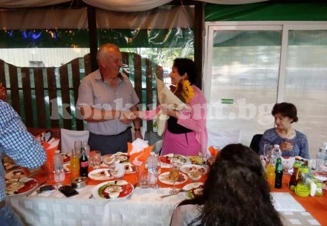 Пламен Ганецовски събра весела дружина СНИМКИ