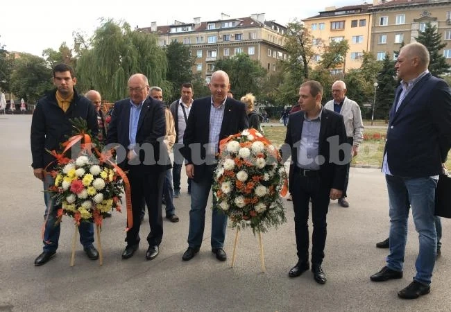 ЗНС се поклони пред подвига на Никола Петков 