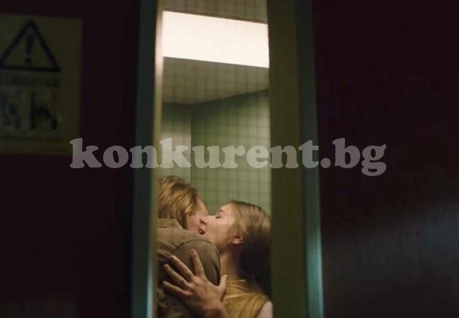 Това скандално ВИДЕО 18+ обиколи целия свят! Шведи имитират оргазъм, за да...