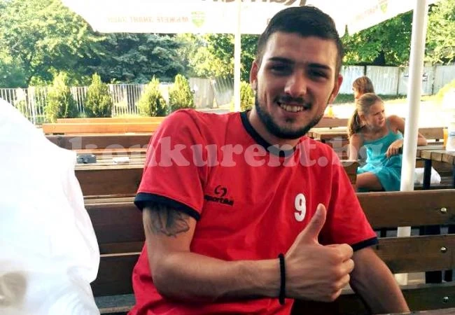 Ботев /Кр/ набира скорост, разби Монолит с 6:1, дубъл за Киро и Благо