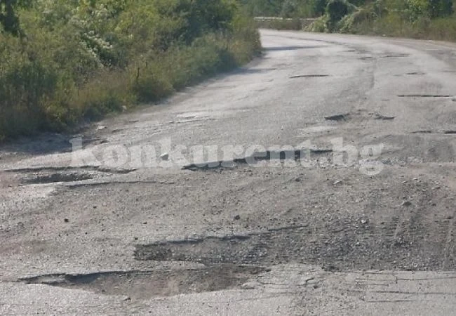 Оправят пътя между Бутан и Гложене