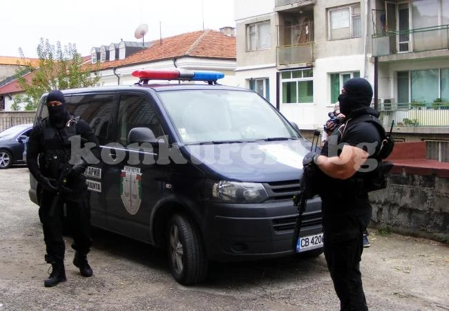 Петима от врачанска банда за трафик на дрога вече с обвинение