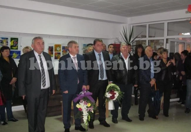 Кмет посрещна десетки на празника в Бойчиновци СНИМКИ