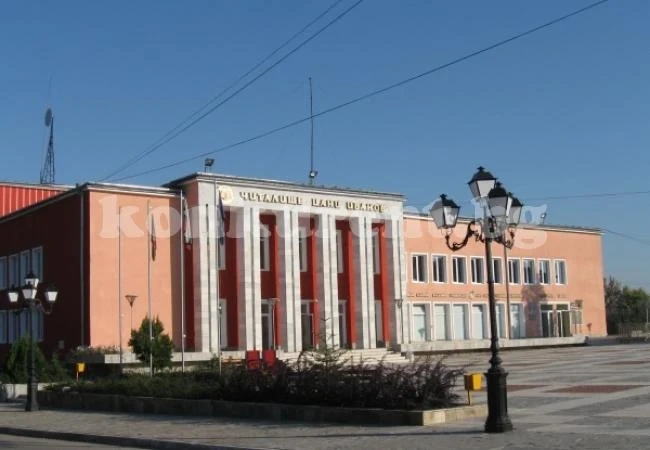 Търсят експерти в община със заплата 1 150 лева