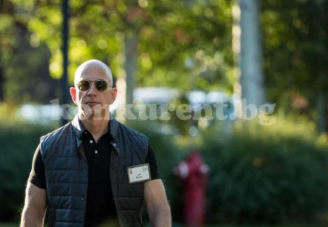 И шеф в Amazon бе отстранен за сексуален тормоз