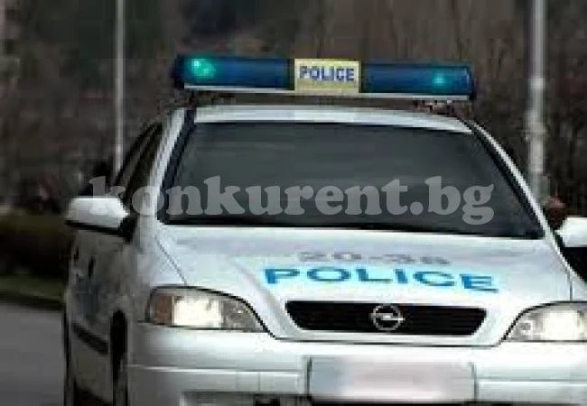 Арестуваха трима апаши, потрошили полицейски участък