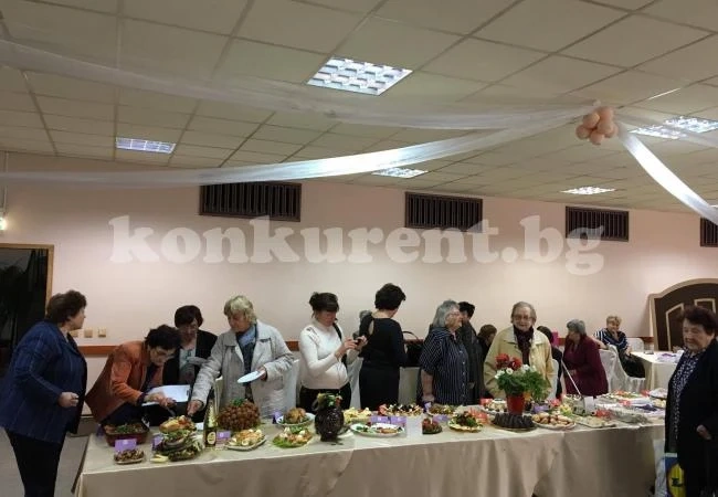 Слепите в Монтана подредиха кулинарна изложба