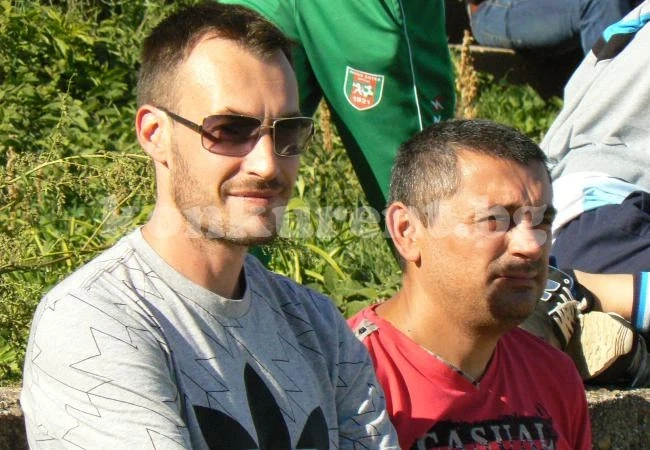 Врачани „свирят“ в Кнежа на Кариана, жена маркира засади на козлодуйчани