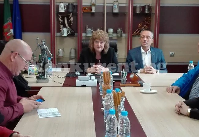 Е. Димитров-Ревизоро: Пивоварите са единственият отрасъл на светло
