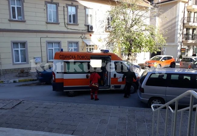 Жена припадна на сесията във Враца /СНИМКИ/