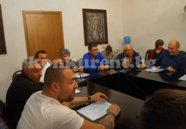 Съветници актуализираха бюджета и приеха структурни промени на Община Козлодуй
