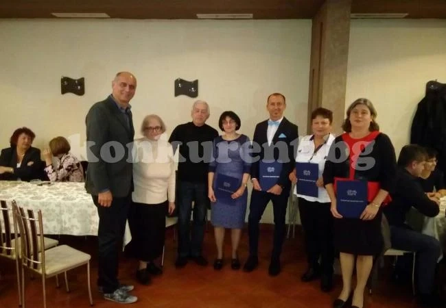 Раздадоха лекарските \