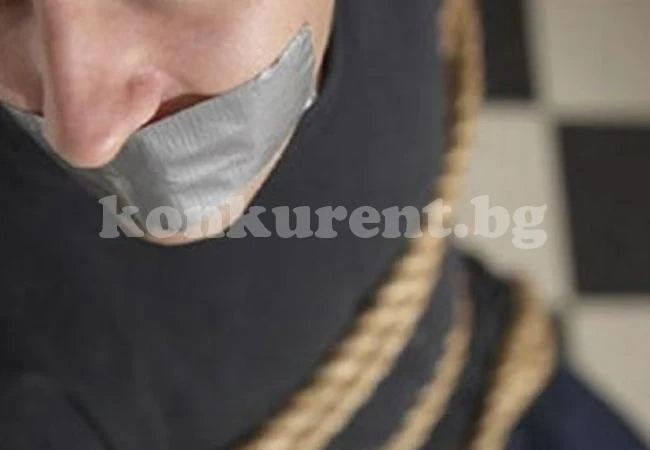 Служител на куриерска фирма се обади в полицията и каза, че е отвлечен, но...