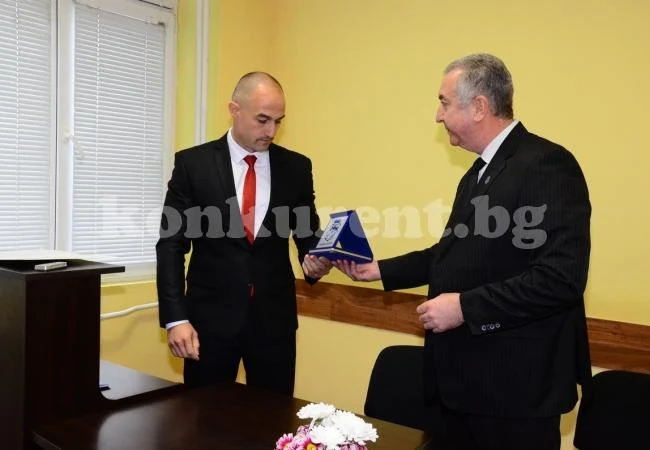 Раздадоха награди в навечерието на полицейски празник