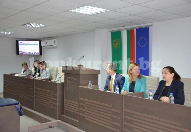 Обновяват и модернизират образователната структура