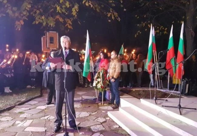 Мездра отбеляза 140 години от освобождението си