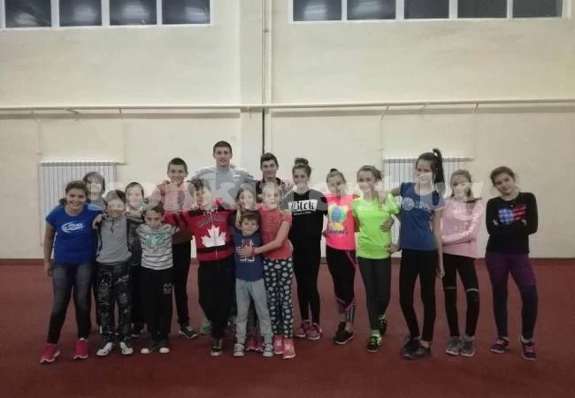20 хлапета от клуба на Иво Младенов се пускат в „GO! KIDS!”