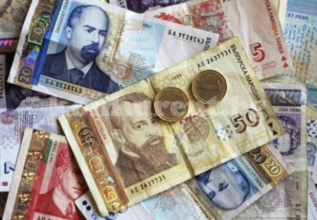 Над 2000 лева месечно осигуряват \