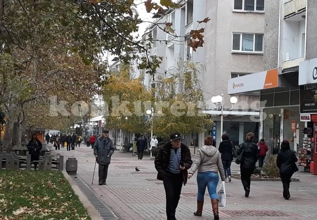 Голяма авария остави центъра на Враца без ток (СНИМКИ)