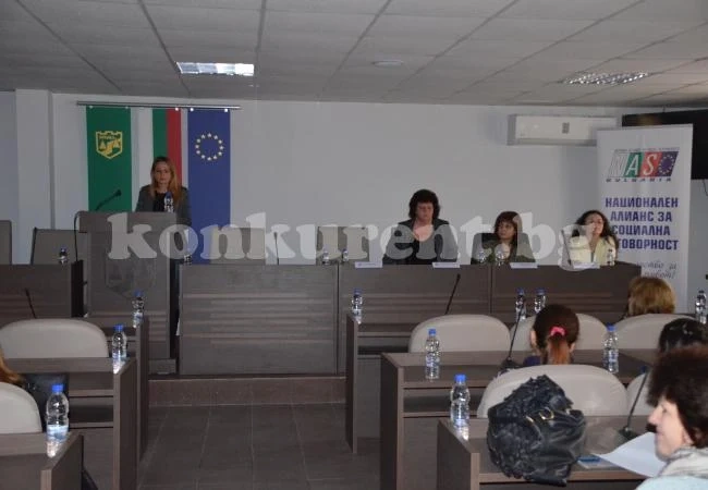 Враца бе домакин на национална изнесена приемна, организирана от НАСО и АСП
