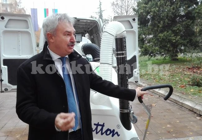 Електрическа метла чисти Монтана