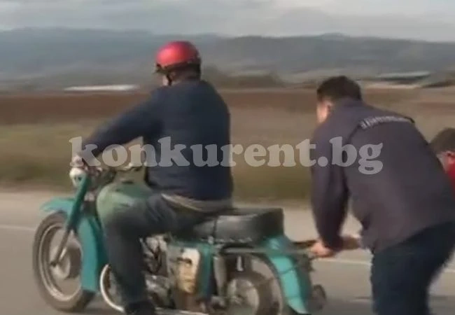 (ВИДЕО)Пенсионер от Сандански превърна мотора си в товарен кран