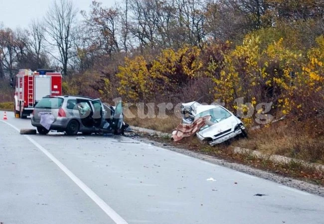 4 души остават в болница след смъртоносната катастрофа