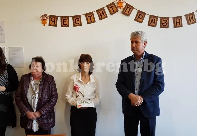 Социалният патронаж в Мездра навърши 30 години СНИМКИ