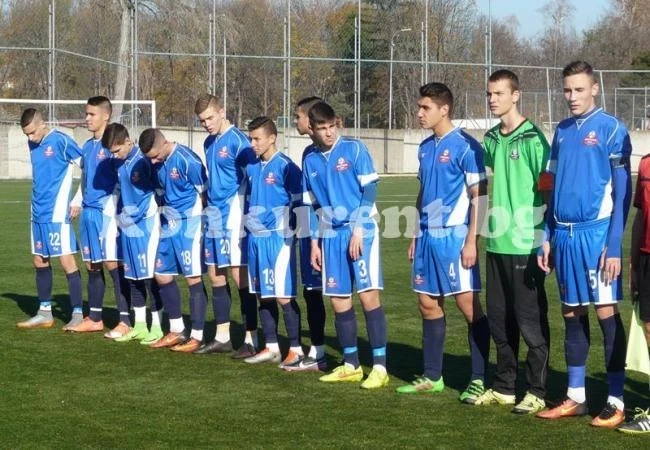Монтана завърши с поражение полусезона в U19