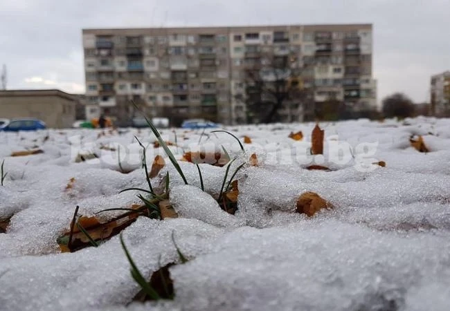 Вятърът отслабва и облачността намалява