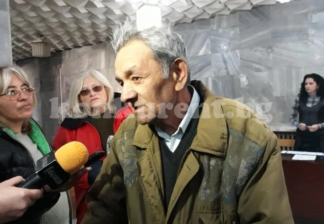 От третия опит: Община Враца купува файтона на бай Анко