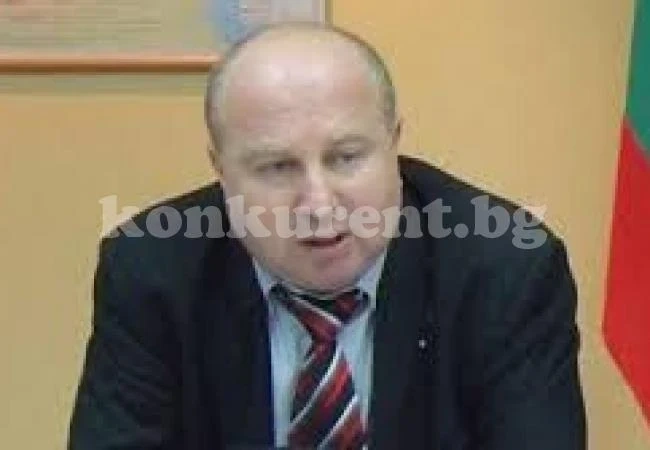 Подпукаха бюрото по труда в Лом