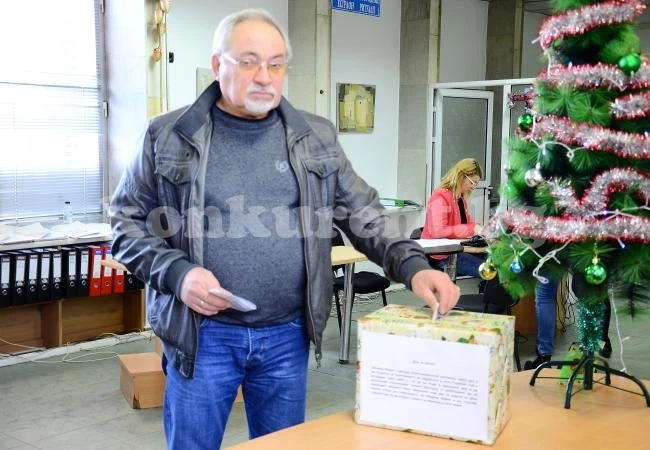 Започна благотворителна кампания за храм
